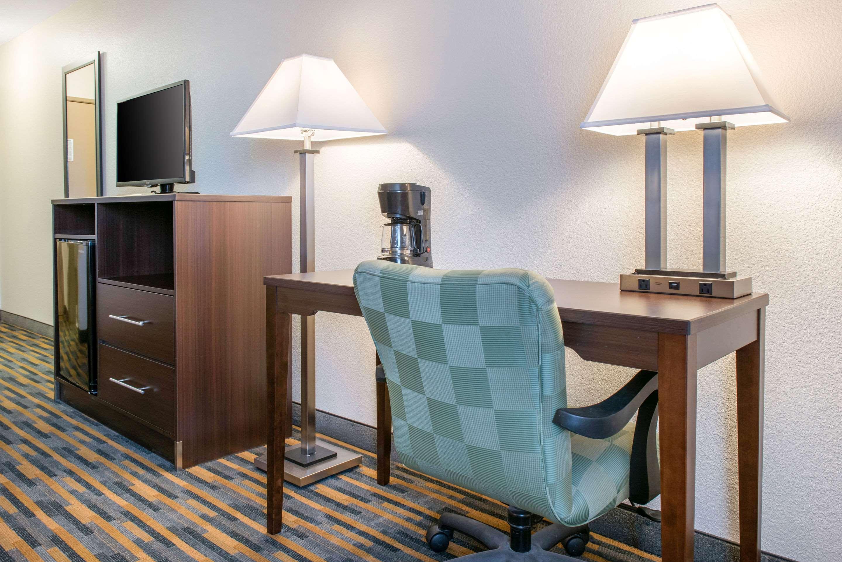 Quality Inn Noblesville-Indianapolis Exteriör bild