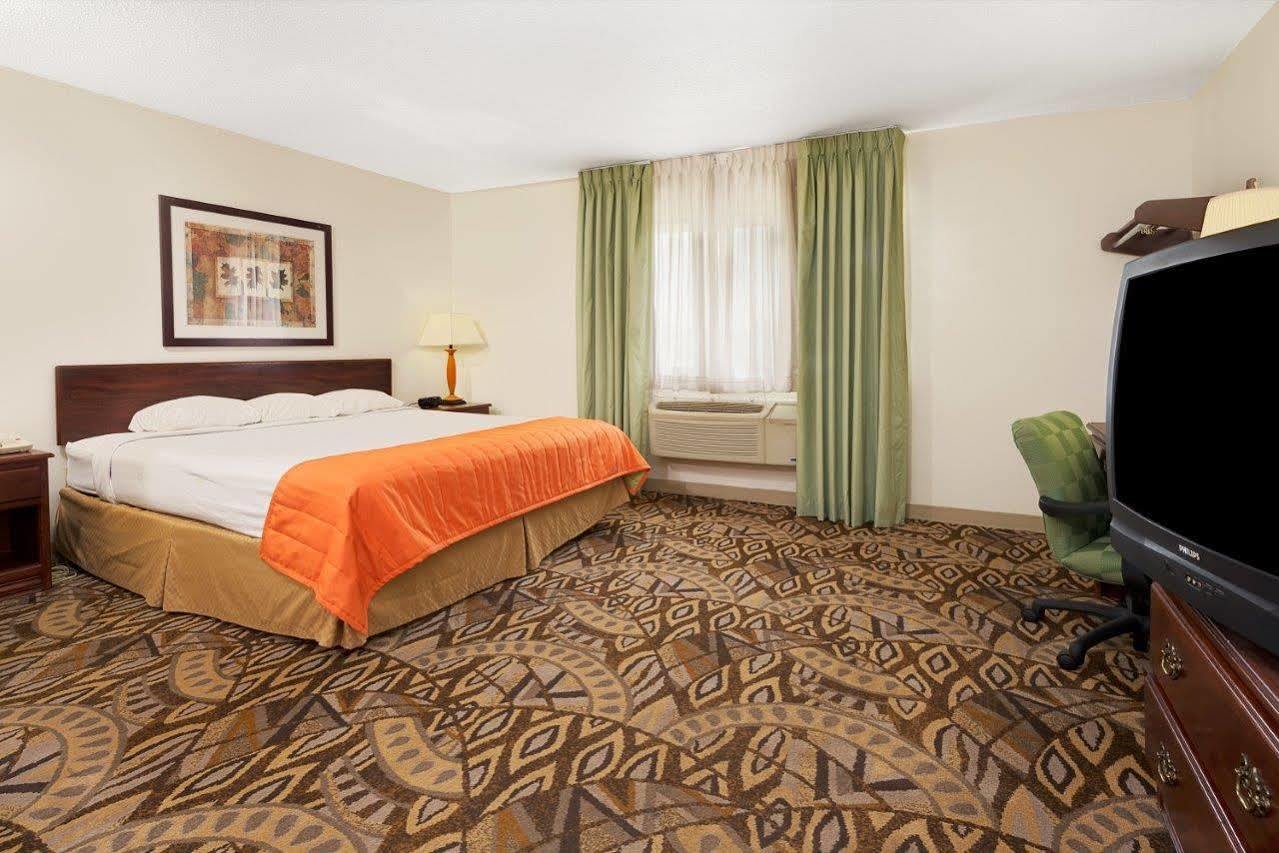 Quality Inn Noblesville-Indianapolis Exteriör bild