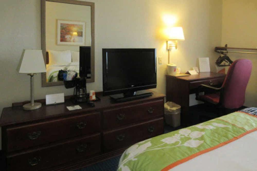 Quality Inn Noblesville-Indianapolis Exteriör bild